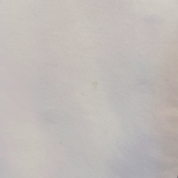 White suit “athlesure” style - Picture 2 of 7